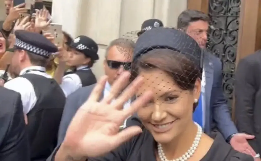 A ordem no consórcio é destruir Michelle
