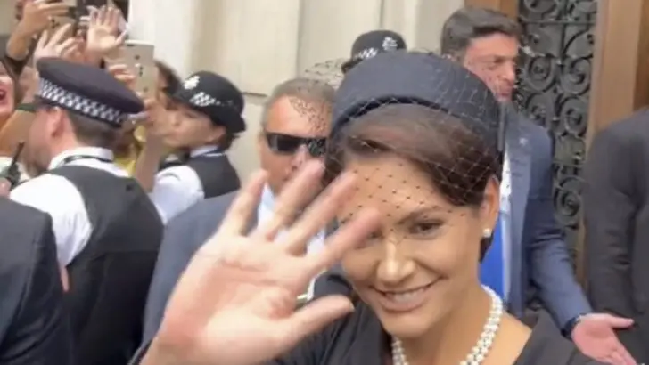 A ordem no consórcio é destruir Michelle